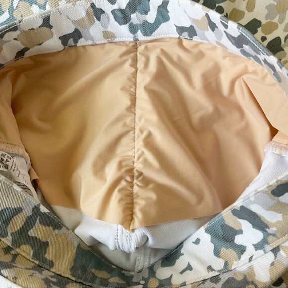 Spanx Jean-ish Ankle Leggings in Blue Abstract Floral Size L - Picture 10 of 12